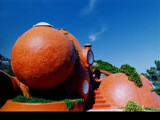 Maison bulles Pierre Cardin